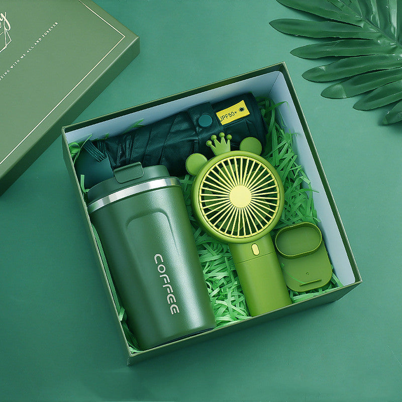 Graduation Commemorative Gift Opening